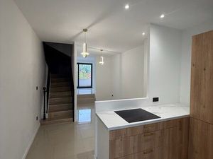 T4 esprit maison de ville – Terrasse & parking – Marseille 9ᵉ (Gineste)