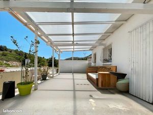 Duplex vue exceptionnelle dans copropriété