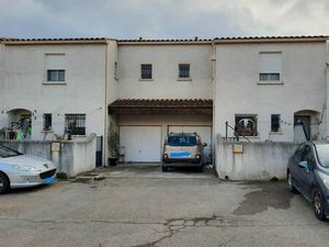 Maisons a vendre aux stes maries de la mer