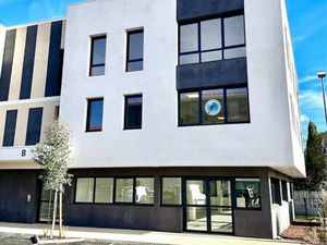 Bureau médical / paramédical à la location