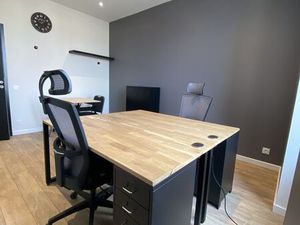 Bureau Privé 15m2 au mois - Centre ville Salon de Provence - tout compris
