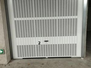 Garage/box 13 m² Pierre Benite