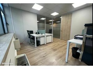 Bureau à louer limite Lyon 9  Ecully et Tassin