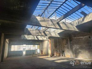 Local d'activités à vendre