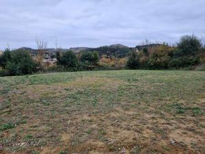Terrain constructible viabilisé à vendre
