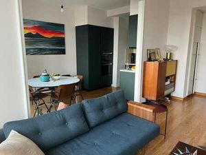 Appartement à louer à Louise avec une vue magnifique