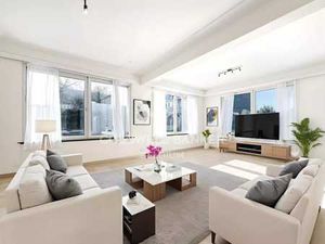 Standing appt 3 chambres avec spacieuse terrasse / Floride.