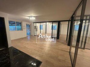 Local d'activités à louer