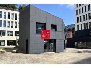 Bureaux à vendre ou à louer à Nantes Gare Sud lumineux avec parking