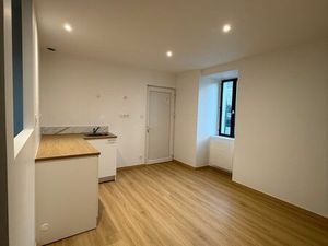 Studio/t1 refait à neuf