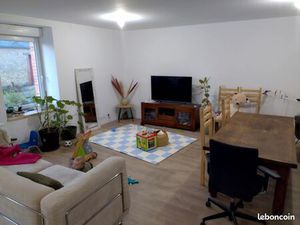 Loue maison à Erbray