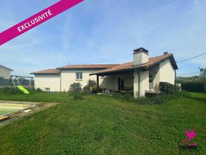 Villa 5 pièces DE 160 M² avec piscine et grand garage de 100 m².