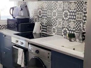 Location appartement 1 pièce 14 m² à Bron (69500)