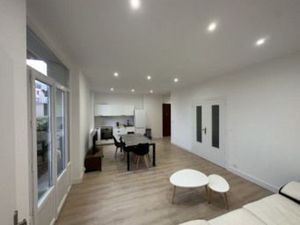 Location appartement 5 pièces 85 m² à Villeurbanne (69100)