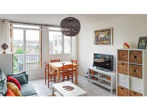 Location appartement 3 pièces 58 m² à Poissy (78300)