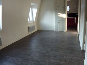 Location appartement 2 pièces 40 m² à Paris 10 (75010)