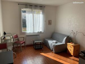 Studio meublé 10mn Paul sabatier inclus internet et laverie