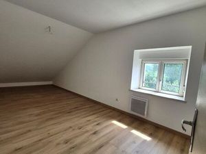 3 chambres - parking - jardin - refait à neuf