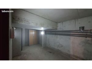 CAVE A LOUER 23m2 - Lyon Montchat