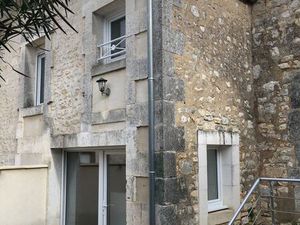 Maison mitoyenne à MORNAC