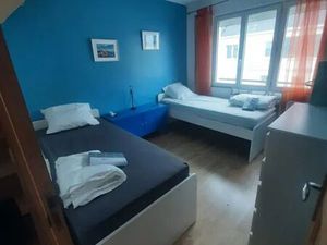 Devant les chantiers Maisons meublee 5 chambres