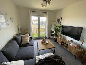 T2 traversant meublé de 39m² - ETREMBIERES