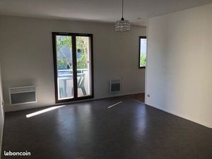 Bel F1Bis de 32m2 + parking à Metz Sablon