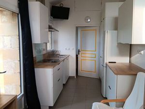 Petite maison à la campagne