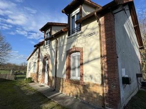 Maison à louer - 1 pièce - 65 54 m2 - Neris Les Bains - 03 - AUVERGNE
