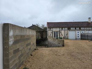 Maison t4 renove sur pont sainte marie