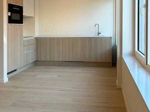 Instapklaar  stijlvol en hoogwaardig gerenoveerd appartement