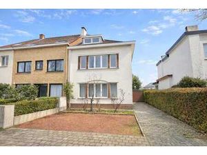 Place Dumon - Appart 2ch. avec parking