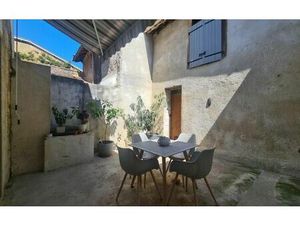 Maison Fleurance m² T-4 à vendre  179 500 €