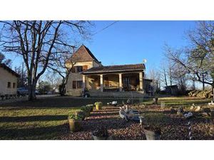 Maison contemporaine avec gîte et beau terrain au calme !