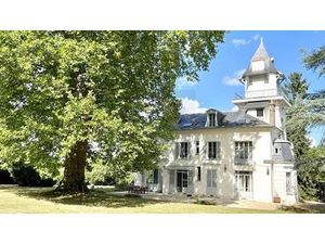 Maison de 15 pièces de luxe en location à Barbizon  France