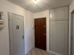 LE MEE SUR SEINE /QUATRIER CROIX BLANCHE