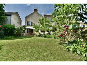 Maison de caractère de 165m2 + grande dépendance + jardin sans vis-à-vis + 2 garages