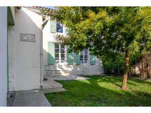 MAISON DE VILLAGE  5 CHAMBRES  3 SALLES D'EAU  DÉPENDANCES 