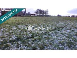 Terrain 1534 m² SAINT-SULPICE-LE-GUERETOIS