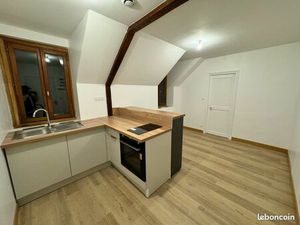 F2 de charme dans domaine privé