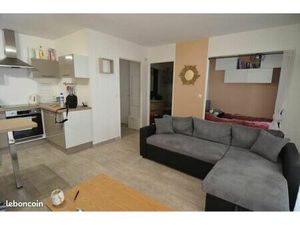 Studio à louer 34m2 terrasse + parking - saint Laurent du Var