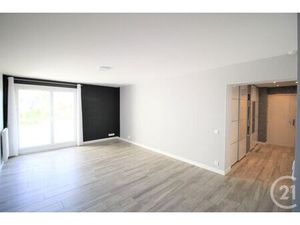 Appartement T4 à louer - 4 pièces - 86 40 m2 - Echirolles - 38 - RHONE-ALPES