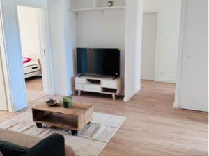 Chambre hyper-centre  30 secondes de la gare ?◊