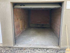 Garage à louer