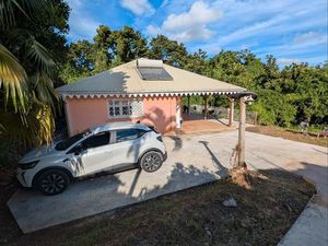 ? À LOUER – Maison spacieuse 4 chambres – Quartier Moulin à Vent  Le Robert