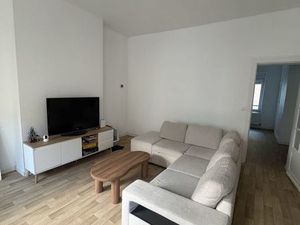 T2 + BUREAU rénové – Lumineux – Centre de Dunkerque