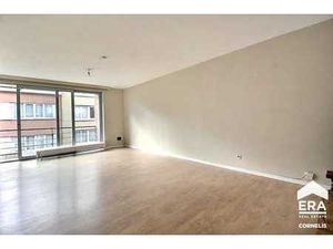 Molenbeek - 2 Chambres - Terrasse