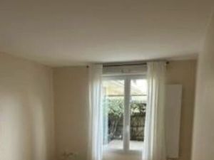 Location appartement 1 pièce 25 m² à Rueil-Malmaison (92500)