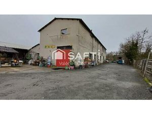 Opportunité rare : grand local commercial de 1 500 m²  idéalement situé et prêt à exploite