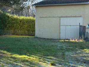Hangar pour stockage et dépôt
